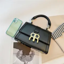 Nya väskor Solid Color Trend Fashion Advanced Sense Bag Single Shoulder Oblique Straddle Handheld Panel Small SquareCode 7889
