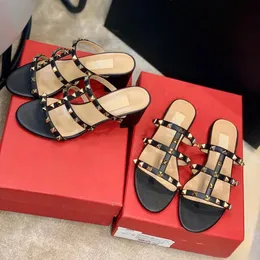 Designer Sandals Luxury V Märkesnitar tofflor 6 cm tjock häl