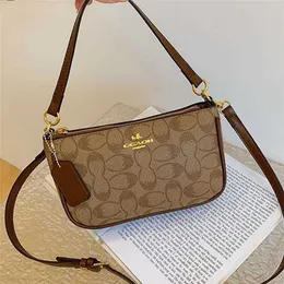 High End and Fashionable Light Luxury Women's 2023 New Handbag Single Shoulder Underarm Versatile Crossbody Small Bag 7889