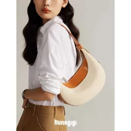 Kunogigi/Gulangjiji crooked underarm Niche Design Women's Counter Lage New Saddle Bag