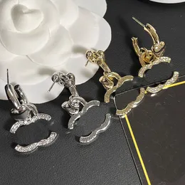 Ohrstecker, Ohrstecker, Luxus-Designer-Ohrringe, Design für Damen, Boutique-Ohrringe, vergoldet, Luxus-Diamant-Clip-Ohrringe, neues Geburtstagsgeschenk, Schmuck, Ohrstecker mit Box. Korrekt