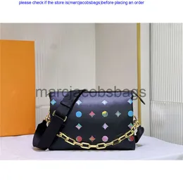 LVITY LOUISEVITTONLY BAG Designer Luxury Coussin Limited Edition Fall Coussin MM Floral Purse Gold Chain Shoulder Crossbody M57782 M57790 Bag Size 30 CM High Qualit