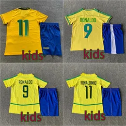 2002 Brasil Retro piłka nożna Ronaldo Kids Kids Football Zestawy Ronaldinho Kaka R. Carlos Camisa de Futebol Brazils Football Shirt Rivaldo Classic Vintage Jersey