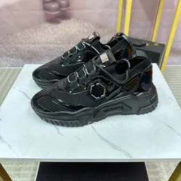 Tasarımcılar Yeni Plein Runner ikonik sıradan ayakkabılar erkek Predator Runners Ayakkabı Metal PP Altıgen Tokalı Şok emici Açık Hava Sporları R4SP#