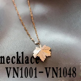Ожерелья 2022 Классический лист стерлинговой сперлинг, агат, белое ожерелье MotherOfPearl Лучшее подарок для семейства VN1001 VN1048