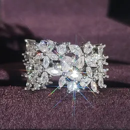 Nuovo arrivo scintillanti gioielli di lusso taglio marquise moissanite diamante festa donna anello a fascia con foglia di nozze regalo