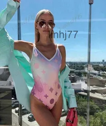 Kadın Mayo 2022 Orijinal Marka Tasarımı Yeni Kadın Mayo Yüksek Kaliteli Moda Avrupa ve Amerika Birleşik Devletleri Sıcak Baskı V Seksi Plaj Bikinimqifmqif