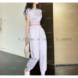 Women's Jogger Fashion Sports Two Piece Set Designer Brand Women's Super Short Top T-shirt Cross Weaving Ribbon Paired with Slimming Yoga White Sports Set