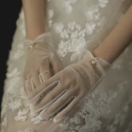 Weiße Braut Kleid Handschuhe Mesh Bogenperle kurze Spitzenhandschuhe Hochzeit Accessoires Party Prom Cosplay Performance Frauen Brauthandschuhe
