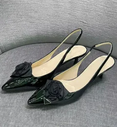Ss23 logo gül ayak bileği kayış çiçek sandaletler ayakkabı sivri uçlu orta heykel topuk slingback düğün, parti, elbise, akşam lüks tasarımcılar fabrika ayakkabı