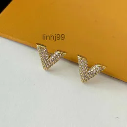 Stud 2024stud Moda Mujer 18k Pendientes de diamantes chapados en oro Pendientes Diseñadores Geometría Letras Diseñador de cristal para mujer Boda5HA2OBCA