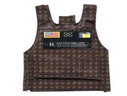 Lettere vintage Fiori Gilet protettivo Gilet tattico in pelle da uomo Canotte moto da esterno Gilet Hip Hop Street CS Game3911050