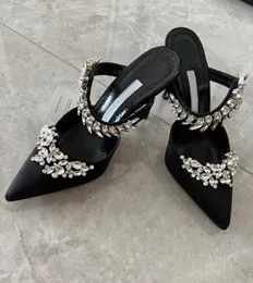 Atacado Luxo Lurum Sandálias De Cetim Sapatos Para Mulheres Cristal Embelezado Mules Vestido De Festa Casamento Dedo Apontado Bombas Senhora Stiletto Salto Alto EU35-42