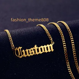 Collana con nome personalizzato personalizzato Collana con ciondolo con targhetta a catena cubana in acciaio inossidabile placcato oro