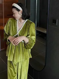 Kadın Uyku Salonu Pijama Kadınlar Uzun Kollu Pijama Setleri Lüks Tasarımcı Giysileri Altın Velvet Giyim Salonu Tüyler Gevşek Homewearl240122