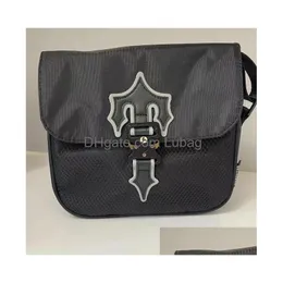 Сумки-мессенджеры 2023 Irongate T Crossbody Bag UK London Модная сумка Водонепроницаемая Trapstar Роскошный дизайнерский спортивный колледж Drop Deliv Dhytd