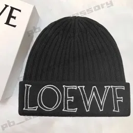 豪華なカシミアニットハットデザイナーLoewf Beanie Cap Men's Winter Castary Worm Hat 801