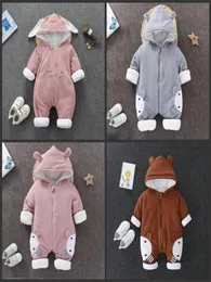 Ubrania dziecięce Romper PJMS Baby Opiece dla mężczyzn i kobiet jesienią i zimą, które nie są zdejmowane z czapką 422 Y24475136