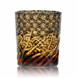 Edo Kiriko Glass Bohemian Czech Grawerowanie whisky i winiarnia Picie Picie ręka do koloru szklanego whisky Tubbler z pudełkiem podarunkowym 1PCS