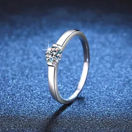 Ringe Echt 100% Moissanit Ring 5mm 0,5 ct Diamanten Eheringe Sterling Silber Für Frauen Hochzeit Party Edlen Schmuck Geschenk Whoelsale