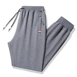 pantaloni della tuta donna Dritto attraverso logo in nylon a vita alta Marchio del triangolo Pantaloni larghi casual in cotone 100% con fascia elastica Pantaloni firmati pantaloni sportivi abbigliamento neutro