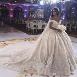 Stunningbride 2024 Luxury Arabia Ball Gown Wedding Dresses Crystal Beads Petals Lace Applique Bridal Gowns Off Shoulder Chapel Train Plus Size Wedding Gown
