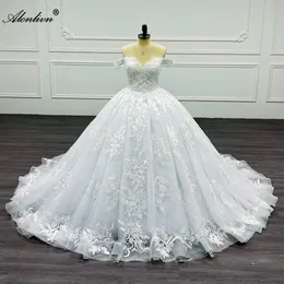Alonlivn Classic Floral Prints Sweetheart Ball Gown Wedding Dress Off Shoulder Sleeves Embroidery Lace Bridal Gowns
