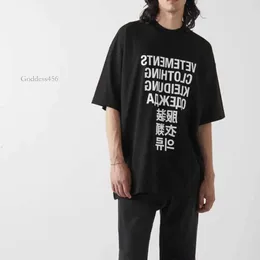 Мужские футболки Хорошее качество Vetements Модные рубашки Мужчины 1 Семь языков Винтажная женская футболка Негабаритная футболка Мужская одежда G221118 Дешевые Loe