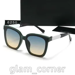 Designerskie okulary przeciwsłoneczne Vintage