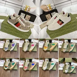 Designer 1977 Ape Ace Sneakers Bai bassi di scarpe da donna Sports Allenatori tigre ricamato a strisce verdi bianche nere a piedi da uomo screener sneaker