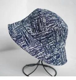 Bérets Vérifier Jacquard Chapeau De Pêcheur Jeune Femme Réduction D'âge Décontracté Polyvalent Pare-soleil Chapeaux Rue S Mode Visage Petit Chapeau De Seau