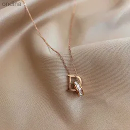 Pendant Necklaces New Classic Zircon D Letter Pendant Titanium Steel Short Necklace For Woman Fashion Girl's Clavicle Chain Sexy Neck Jewelry YQ240124