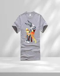 Camiseta masculina de verão Bugs Lola Bunny Spank Punição 100 Algodão Camiseta masculina 2103223914737