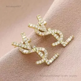 designer jewelry earring 18K Gold Plated Austrian Crystal Letter Logo Stud Earrings for Women European and USA Popular Simple Designer Earrings