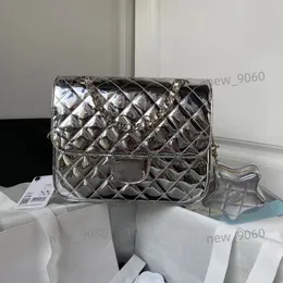 A mais recente bolsa flip em formato de estrela 24C, bolsa feminina de luxo de primeira linha, bolsa de couro genuíno, bolsa de ombro feminina de alta qualidade, imitação de bolsa crossbody