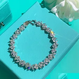 Bracciale rigido di design per le donne di lusso quadrifoglio moda alla moda elegante stringa di perline partito gioielli con diamanti regalo Wholesa Ot4Pz