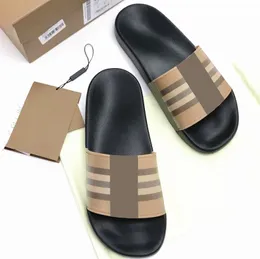 Pantofole scozzesi vintage estive Mule Slide Sandalo firmato Marchio di lusso Infradito Spiaggia donna scarpa moda Sandali con tacco piatto in pelle da esterno uomo Ciabatte all'ingrosso