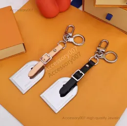 desigenr gioielli Nuovo stile Portachiavi di design Bottone in metallo in acciaio inossidabile Portachiavi per auto Portachiavi di alta qualità Uomo Donna Accessori pendenti moda con scatola