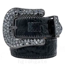 Klassisk lyx Mens BB Belt Shiny Crystal Womens Belt äkta läder Cinture Simple Letter Decor Punk Colorful Rhinestone Designer Belt Business Gifts HG093
