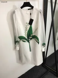 Marca feminina roupas de grife moda flor impressa em torno do pescoço manga longa vestido de lazer de alta qualidade 24 de janeiro