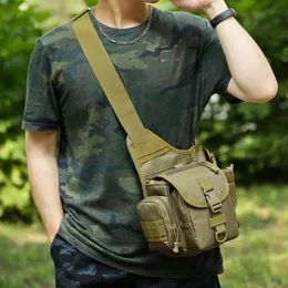 Herren-Armee-Brusttasche, Größe Satteltasche, Outdoor-Sport, Oberschenkeltasche, taktische Schultertasche, Umhängetasche, Satteltasche, Kameratasche