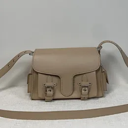 5a Moda Tasarımcı Çanta Tote Çantalar Yeni Motosiklet Çantaları Kadın Çanta Retro Omuz Crossbody Bayanlar Lokomotif Çantalar Kadın Çantalar Eşekçi Çanta