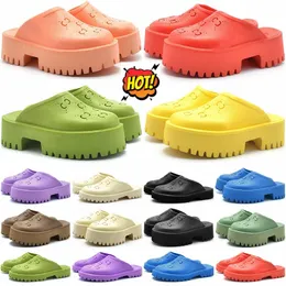 Mulheres Plataforma Perfurada G Chinelos Sandálias Mulheres Sapatos Ocos Jelly Cores Salto Alto Verão Lug Sole Mules M1Oz #