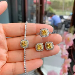 Set di ciondoli quadrati topazio giallo anello di alta qualità orecchini insoliti set di bracciali donna sposa gioielli di design di lusso regalo di anniversario