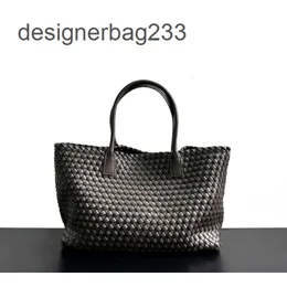 Handtassen van schapenvachtkwaliteit Geweven Boteega-tas Klassieke Venetass-tassen met grote capaciteit Mode Dames Cabat Basket Top Tote Totes Lady Handbag 6DFS