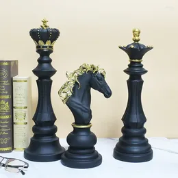 Dekoracyjne figurki żywiczne międzynarodowe szachy statua kreatywne retro do dekoracji domu w domu akcesoria dekoracyjne