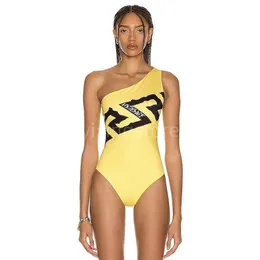 2024 Luxury 2 badkläder kvinnors badkläder Klassiska brev skriver ut en baddräkt Glamorös bikini Beach Womenskläder designer badkläder mode badkläder