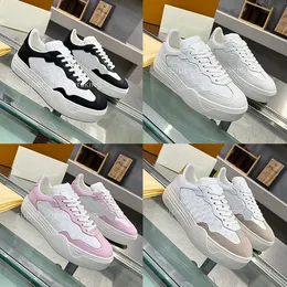 Дизайнеры обувь Groovy Sneakers Мужчины женщины тисненные туфли классическая телячья черно-белая мода