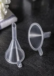 Portátil transparente mini funis pequenas garrafas de plástico garrafa ferramenta auxiliar embalagem cozinha barra jantar acessório dh98781198185