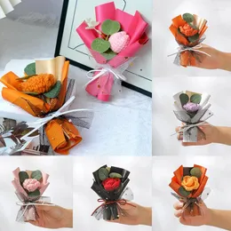Kwiaty dekoracyjne mini dzianin kwiatowy bukiet ręcznie tkany tulipan słonecznikowy Rose szydełko ręcznie zwarte małe dekoracja przyjęcia weselnego